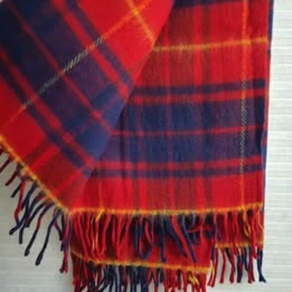 Colorful and Warm, Lap Throw for the Home - Picture 2 of 10